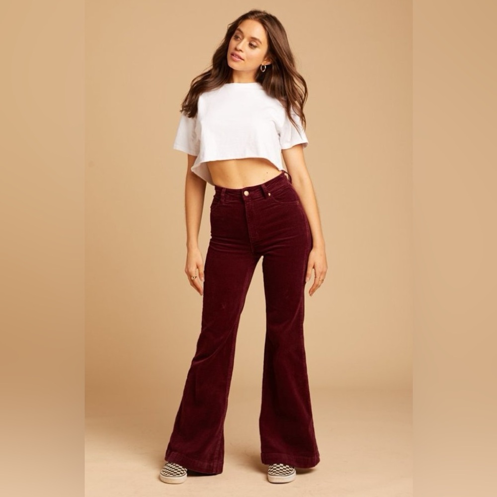 NWOT Rolla’s Eastcoast Corduroy Flare Pants Jeans in Burgundy 25